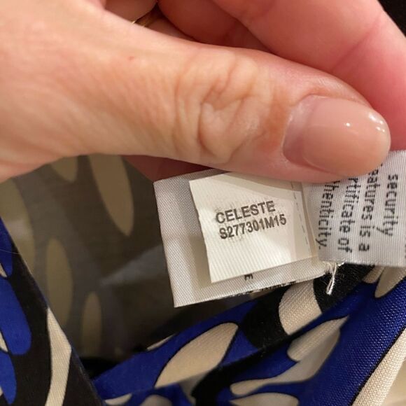 Diane von Furstenberg DVF Celeste Silk Jersey Wrap Shorts Romper Blue size 4 - Picture 8 of 9